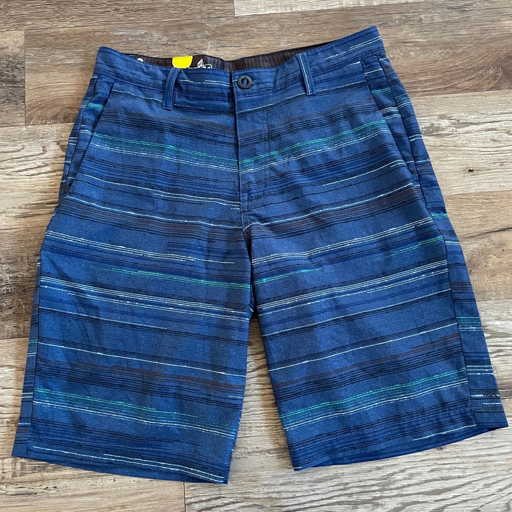 Volcom H2chinos board shorts 31